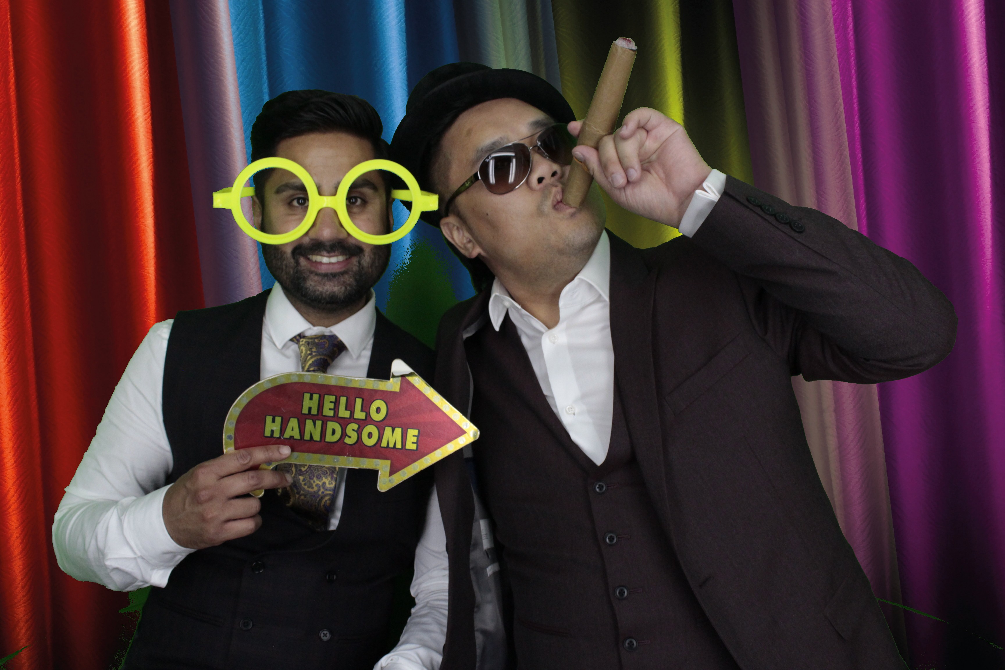 Bhavin & Yasmin’s Wedding | View more photos from the event at gallery.myphotoboothexperience.co.uk/u/MyPhotoBoothExperienceLtd/Bhavin-Yasmin’s-Wedding